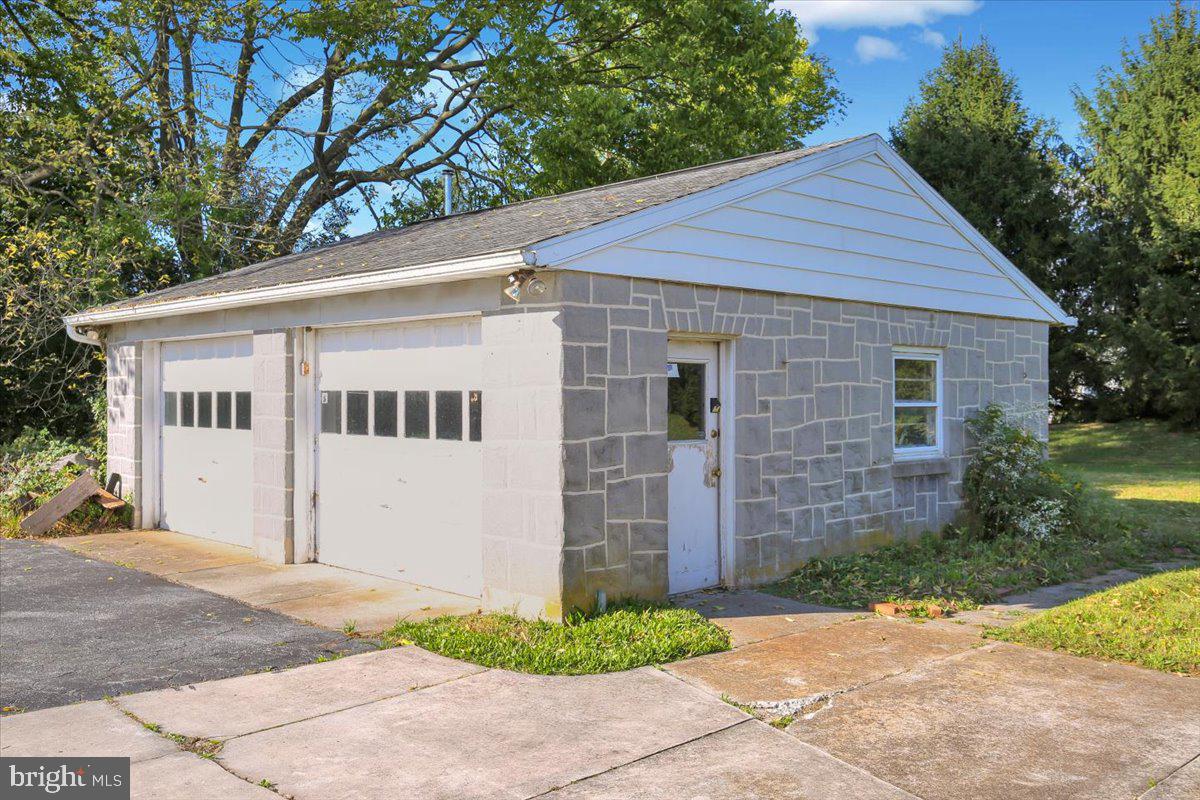 3283 STATE HILL ROAD