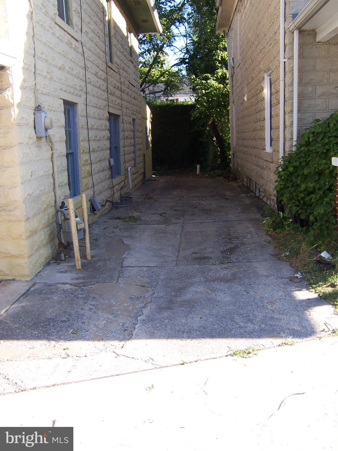 AUBURNDALE - Residential