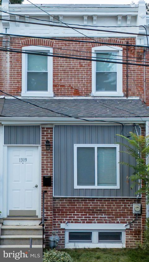 Photo of 1319 Maryland Avenue, WILMINGTON, DE 19805 (MLS # DENC2087036)