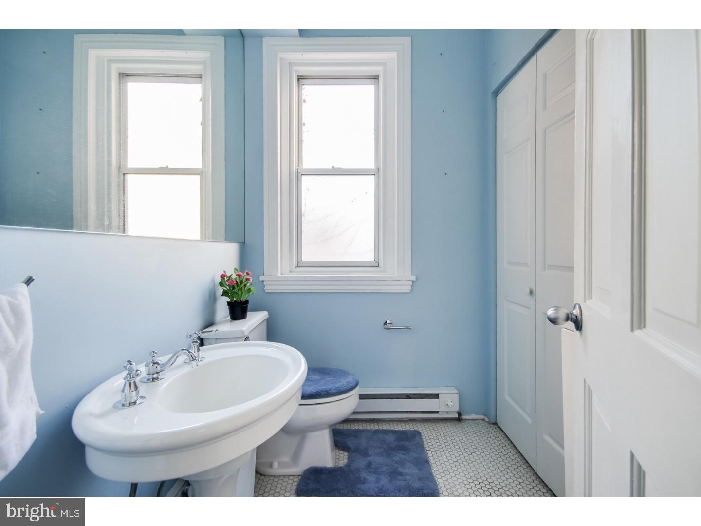 RITTENHOUSE SQUARE - Residential Lease