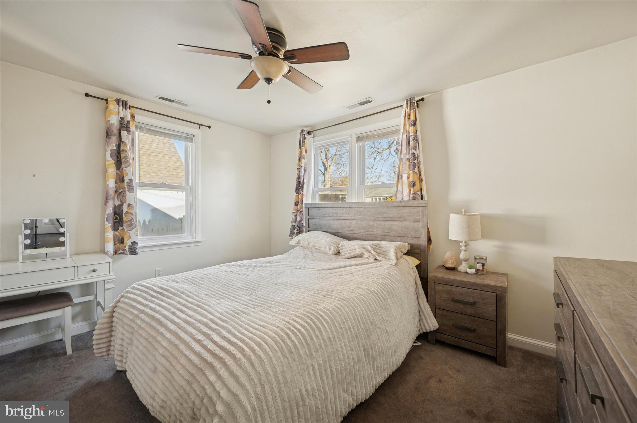 WARMINSTER HGTS - Residential