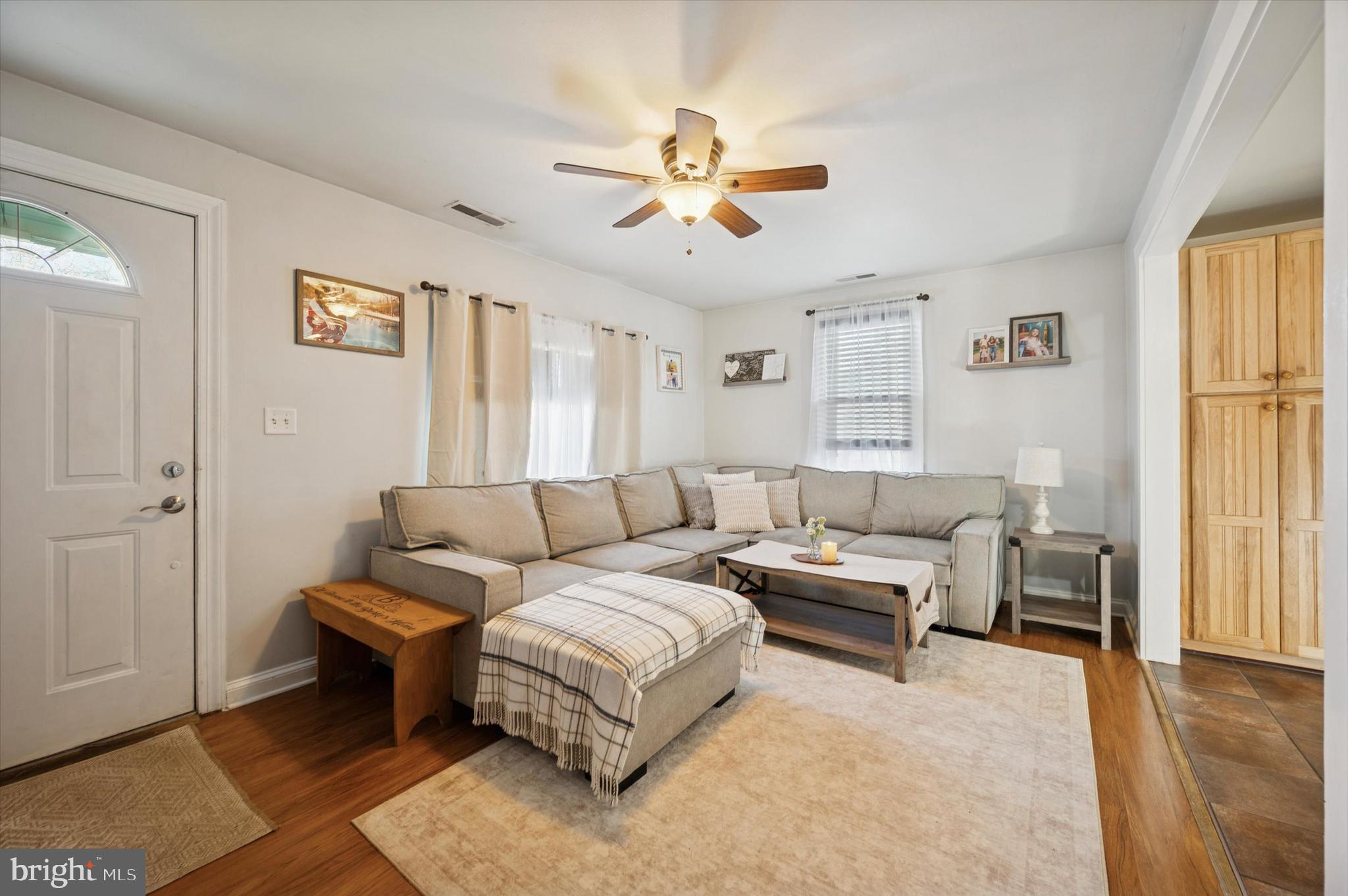 WARMINSTER HGTS - Residential