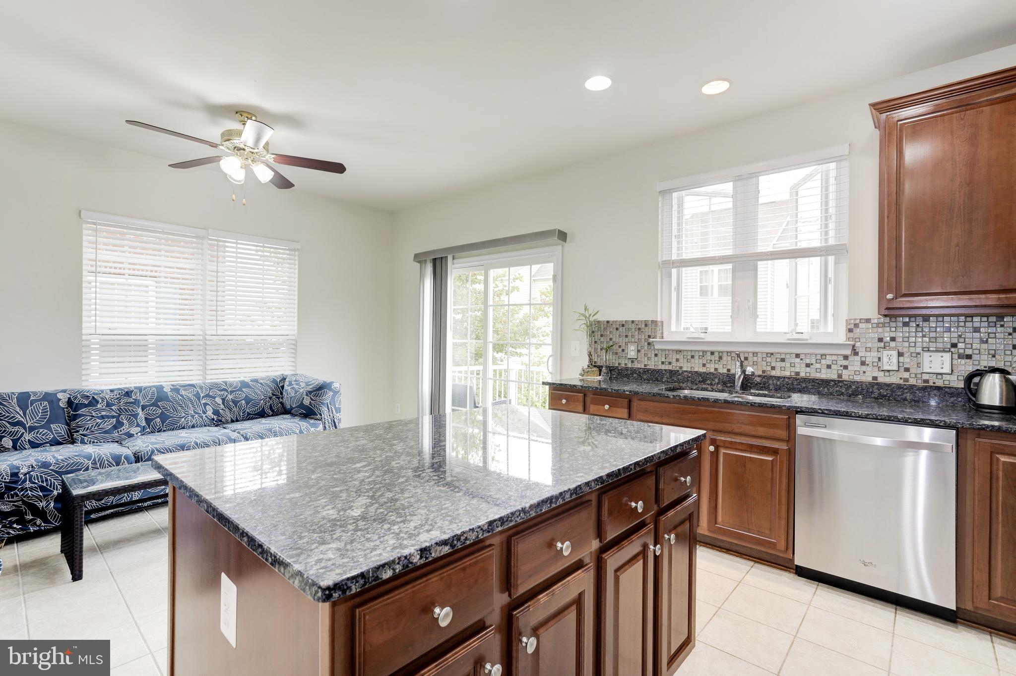 EAST GATE - Residential Lease