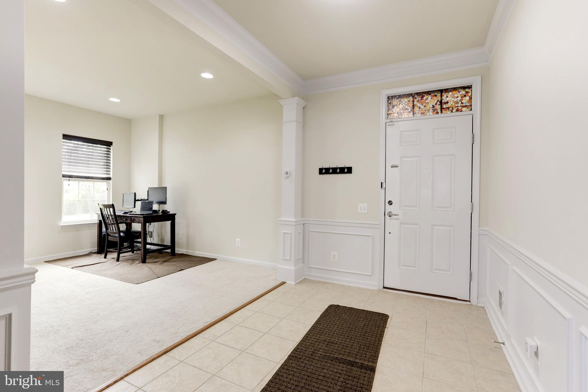 EAST GATE - Residential Lease