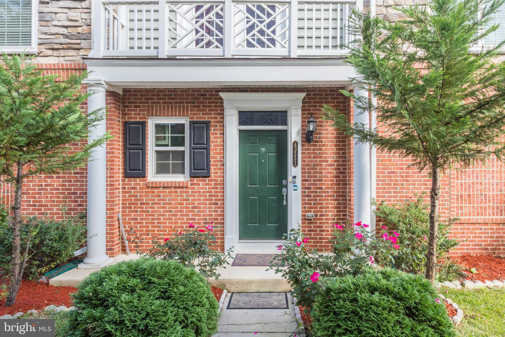 EAST GATE - Residential Lease