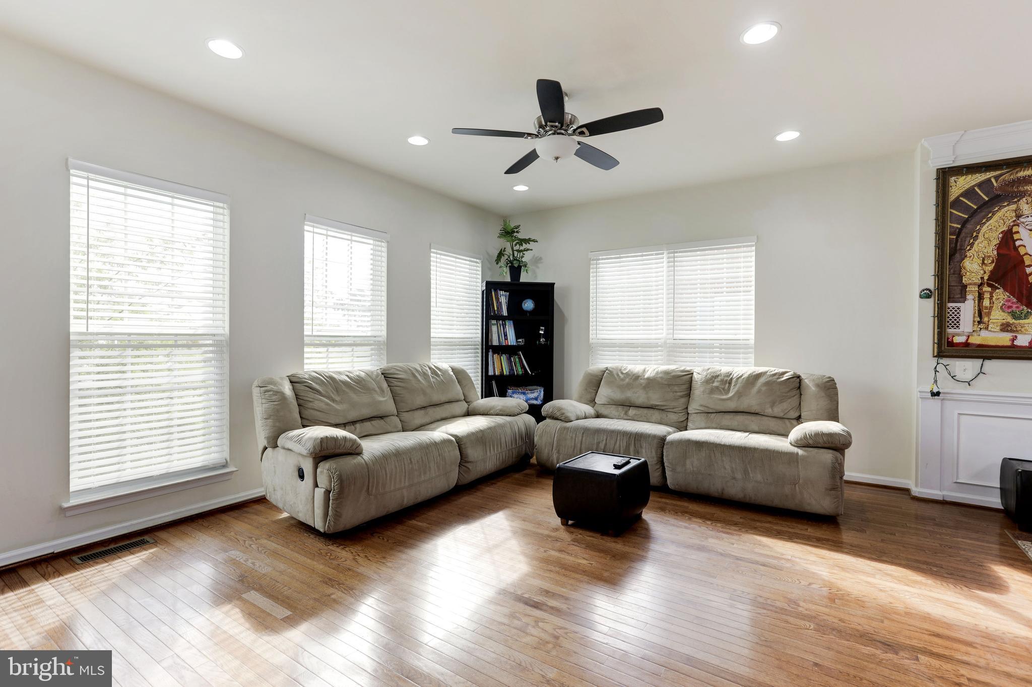 EAST GATE - Residential Lease