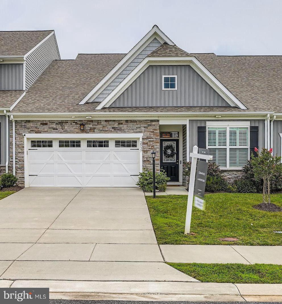 MONARCH GLEN - Residential
