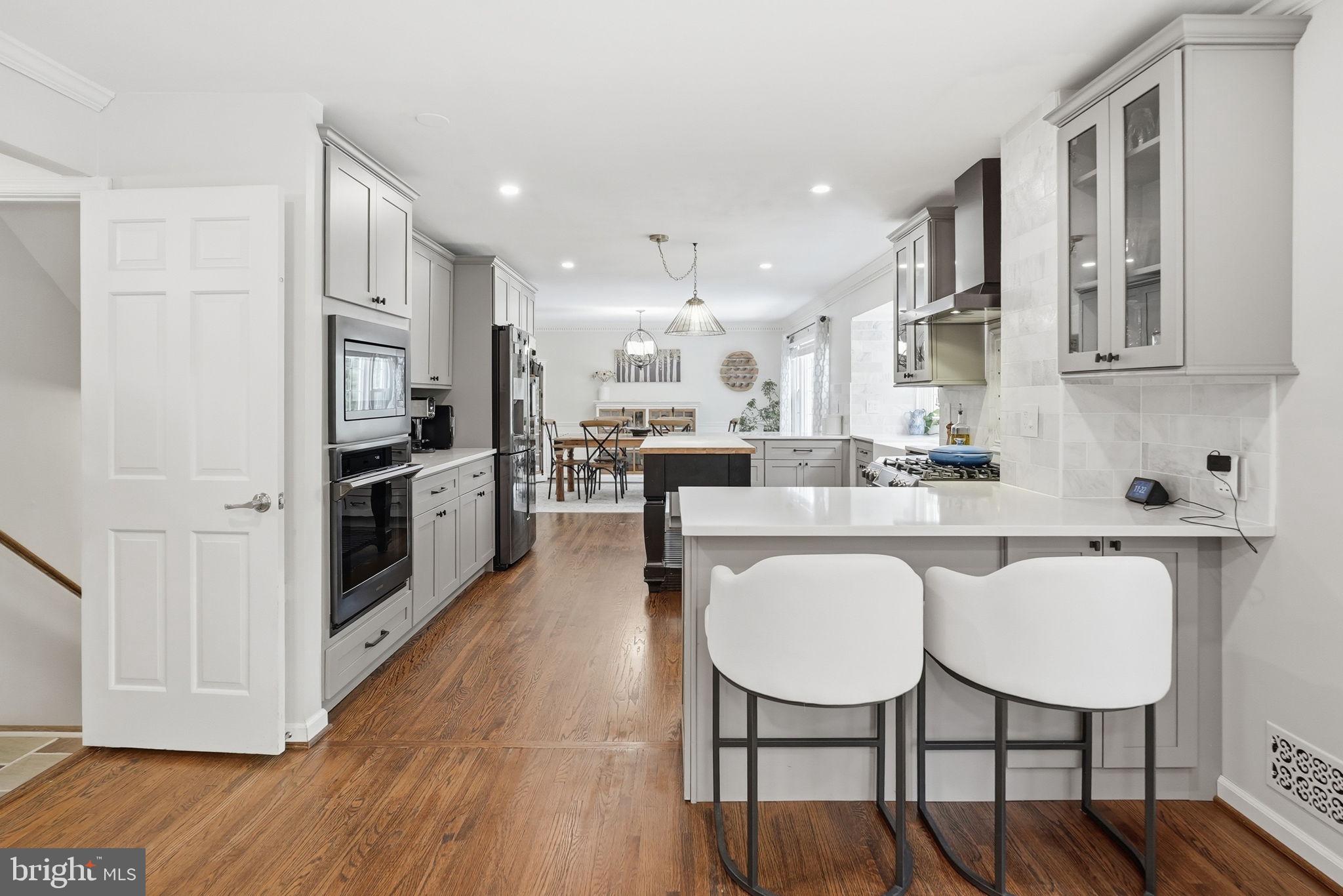 4716 HORNBEAM DRIVE