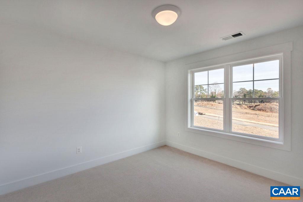 SPRING CREEK - Residential