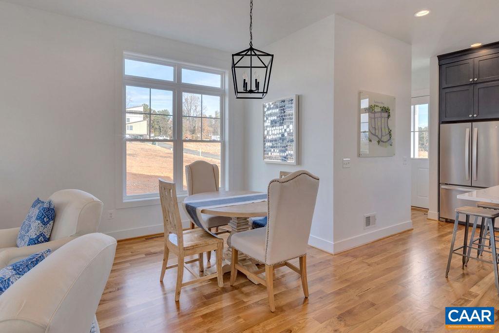 SPRING CREEK - Residential