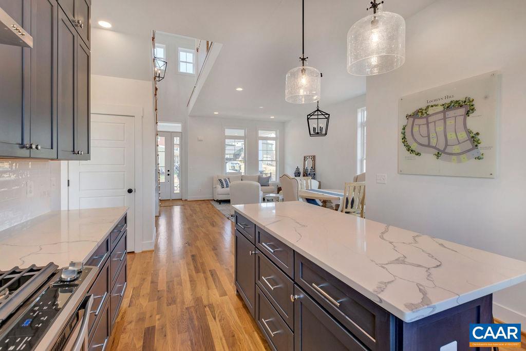 SPRING CREEK - Residential