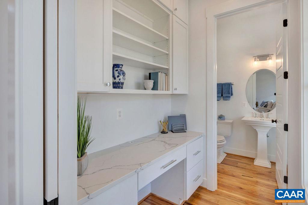 SPRING CREEK - Residential