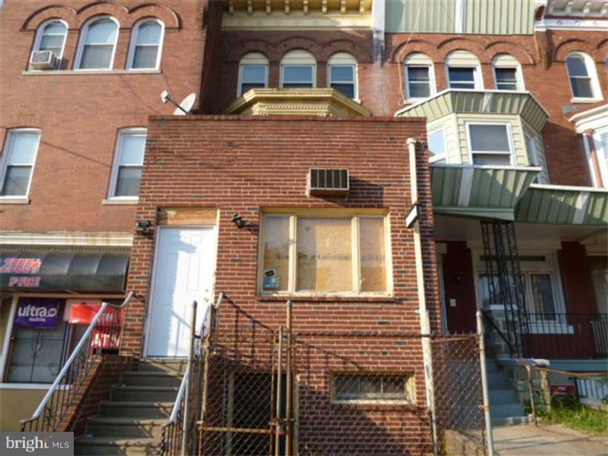 University  District 2 apartments 2 +1  and 1 commercial space with 2 powder room.( was a previously a doctors office or could be converted to residential)   Property is in good condition  and located in a developing area near the University and Hospital area. Building has 3 heater and 3 water heaters, each unit has an electrical panel.  Light rehab will make this a real money maker.  All offers must accompany Proof of funds, $2500 Deposit and full agreement of sale. Property is sold in as is condition and buyer is responsible for u/o All offers will be presented, Ez to show and see,basement padlock is behind the gate, basement  door is open
