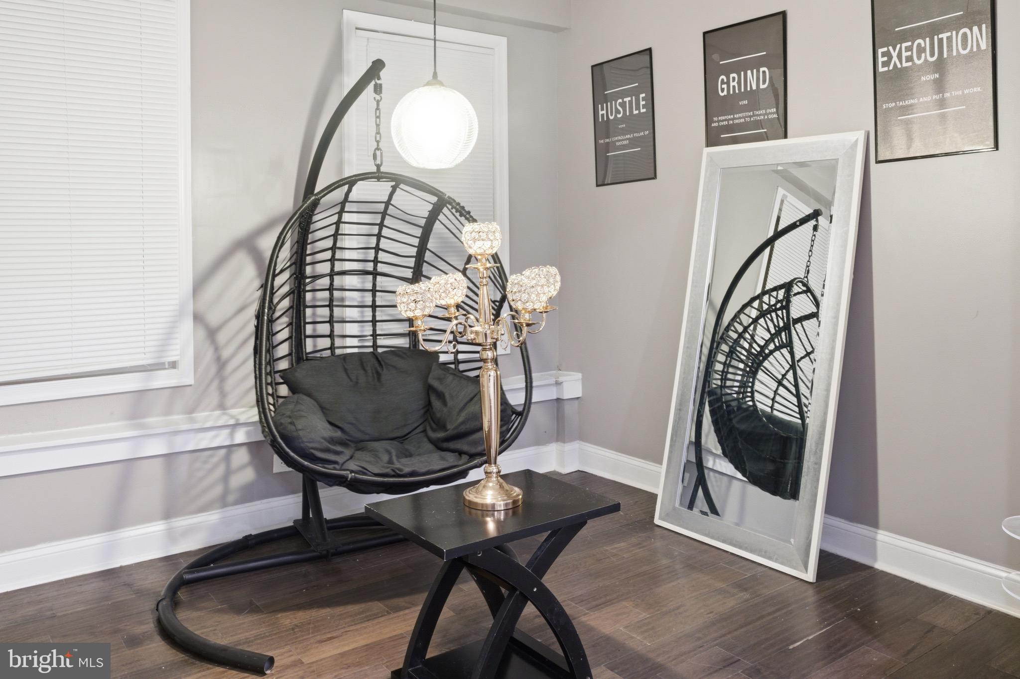 PHILADELPHIA (SOUTHWEST) - Residential