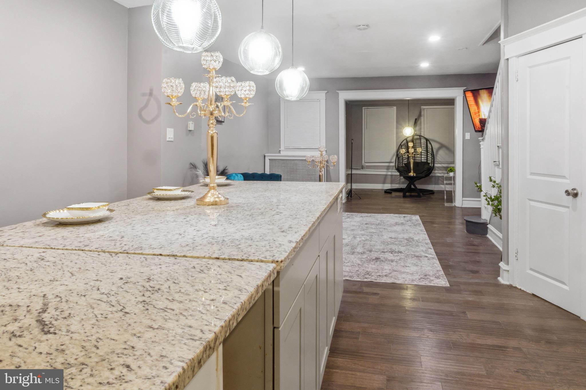 PHILADELPHIA (SOUTHWEST) - Residential