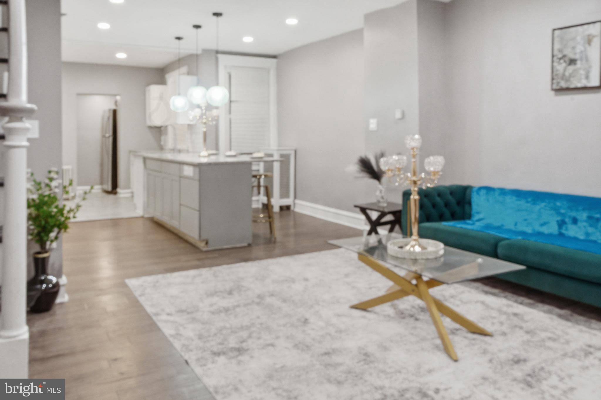 PHILADELPHIA (SOUTHWEST) - Residential