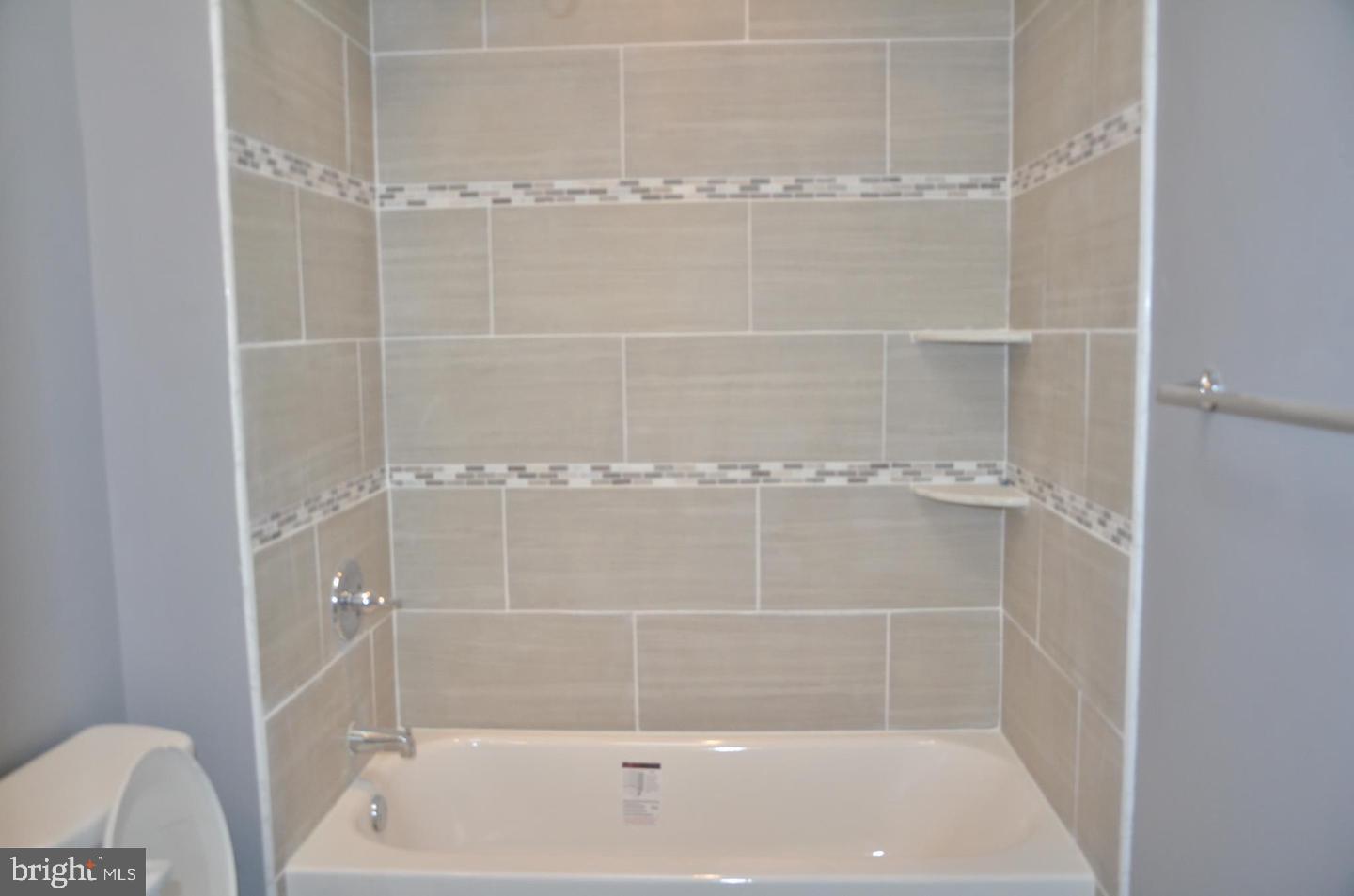 PHILADELPHIA (SOUTHWEST) - Residential