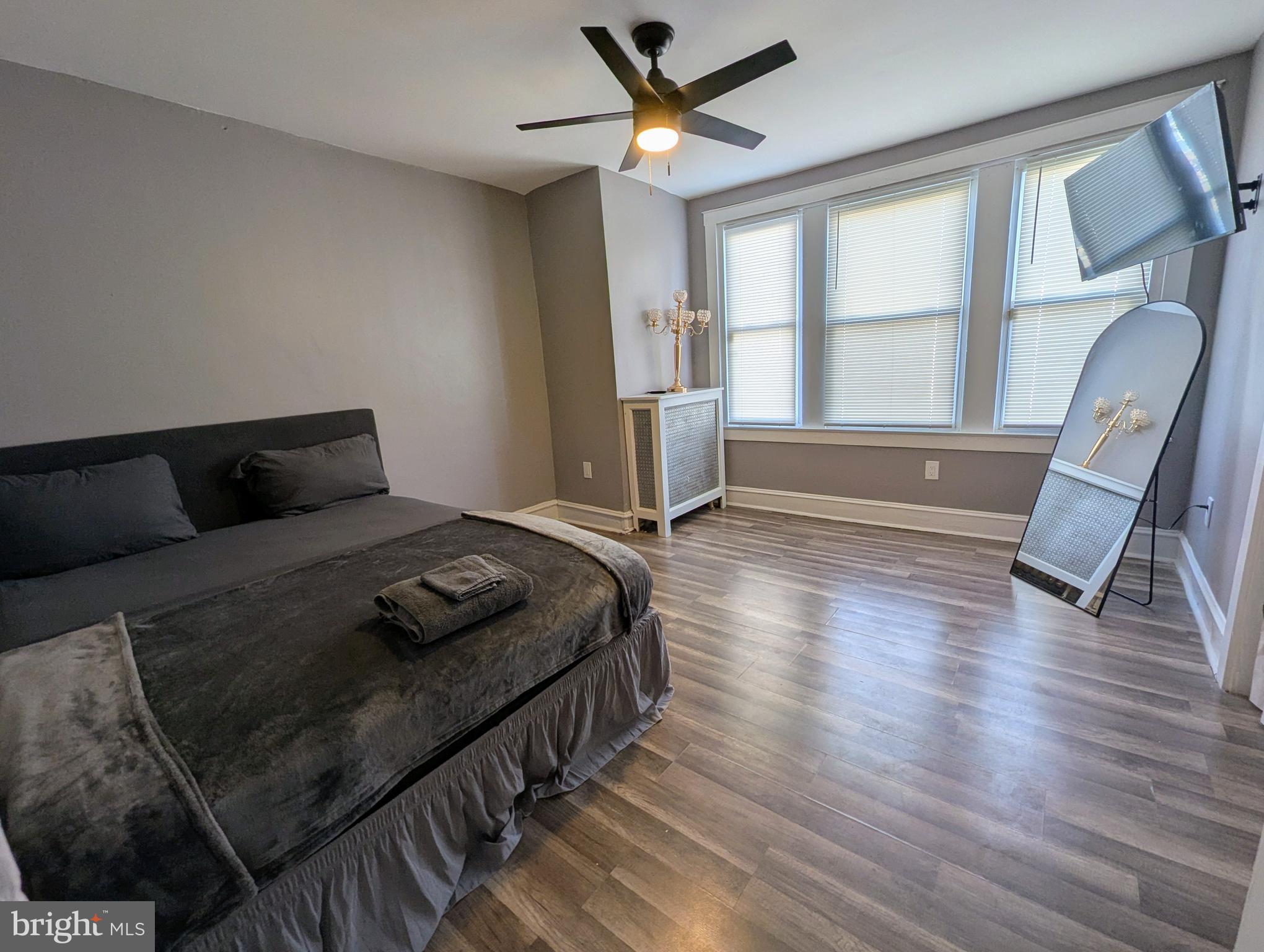 PHILADELPHIA (SOUTHWEST) - Residential