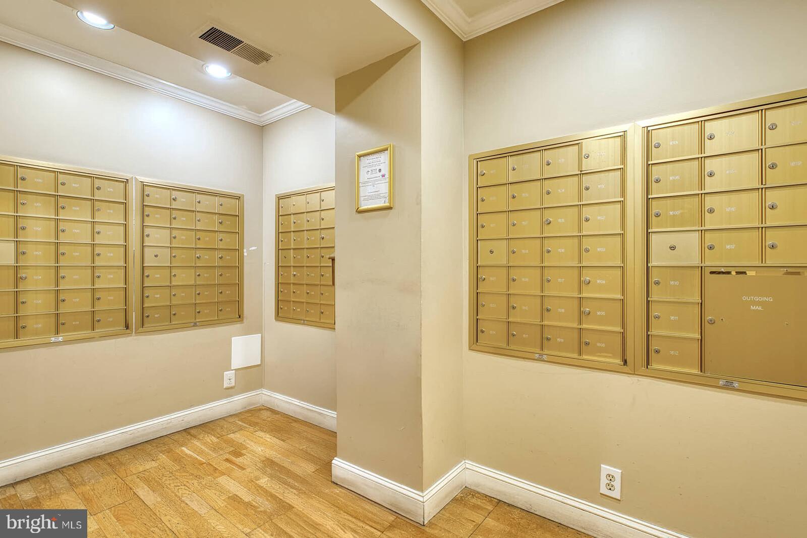 PAVILION ON THE PARK - Residential