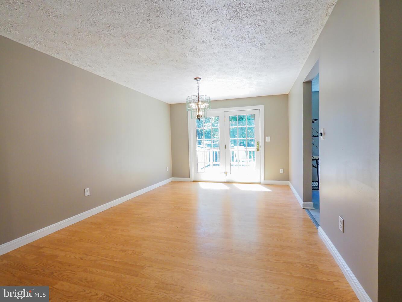 CHESTERFIELD - Residential