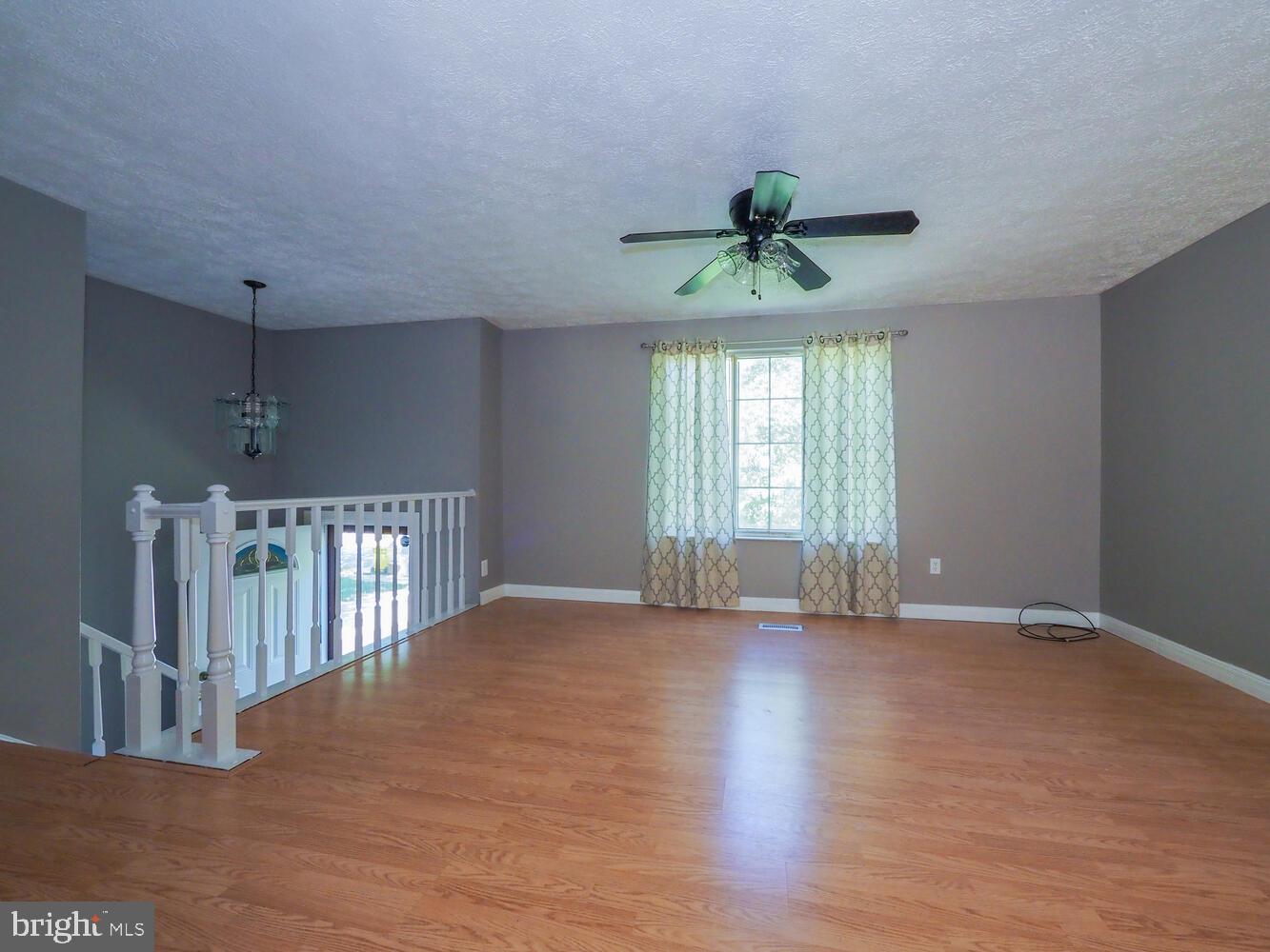 CHESTERFIELD - Residential