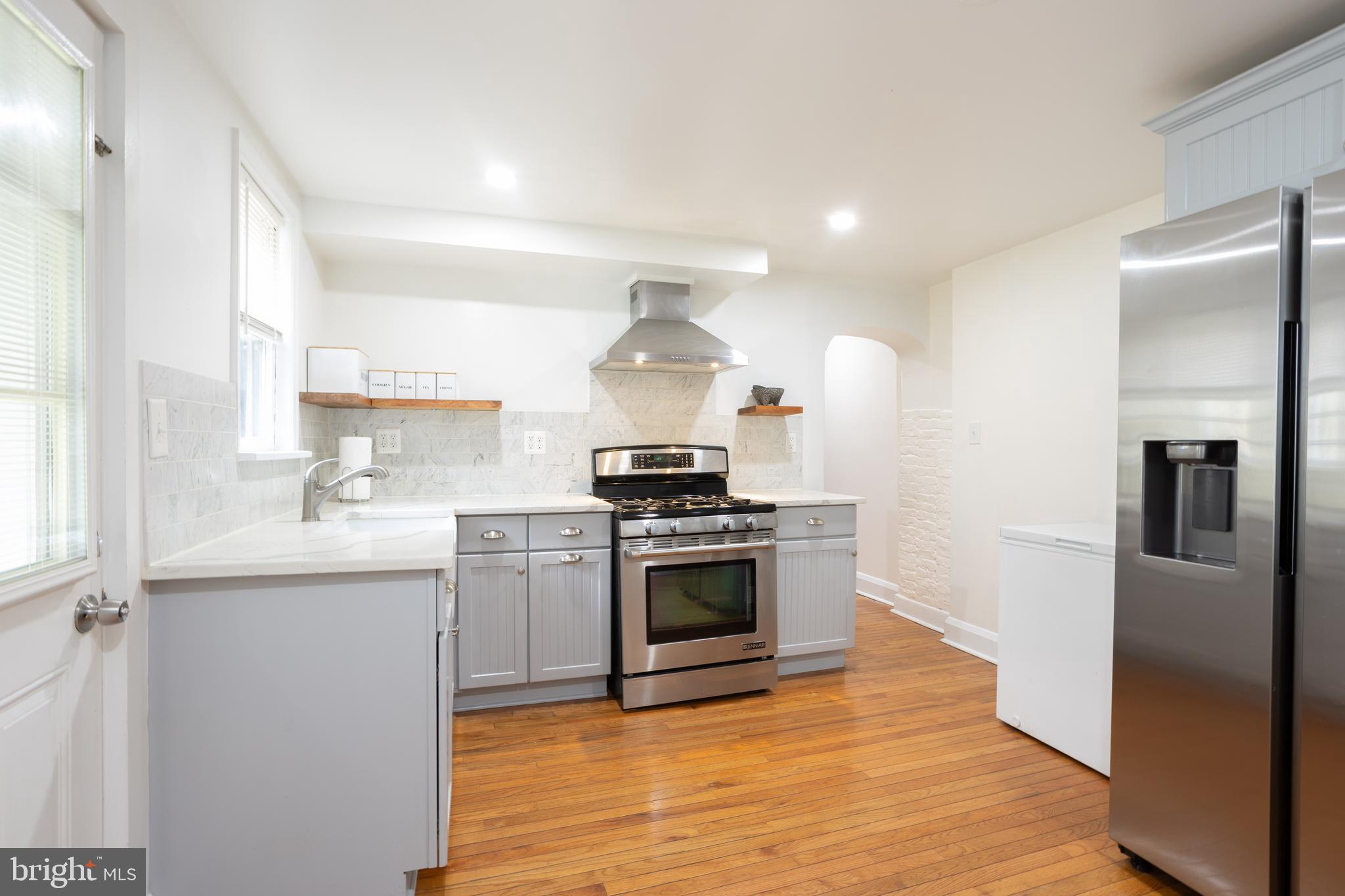 WAVERLY - Residential