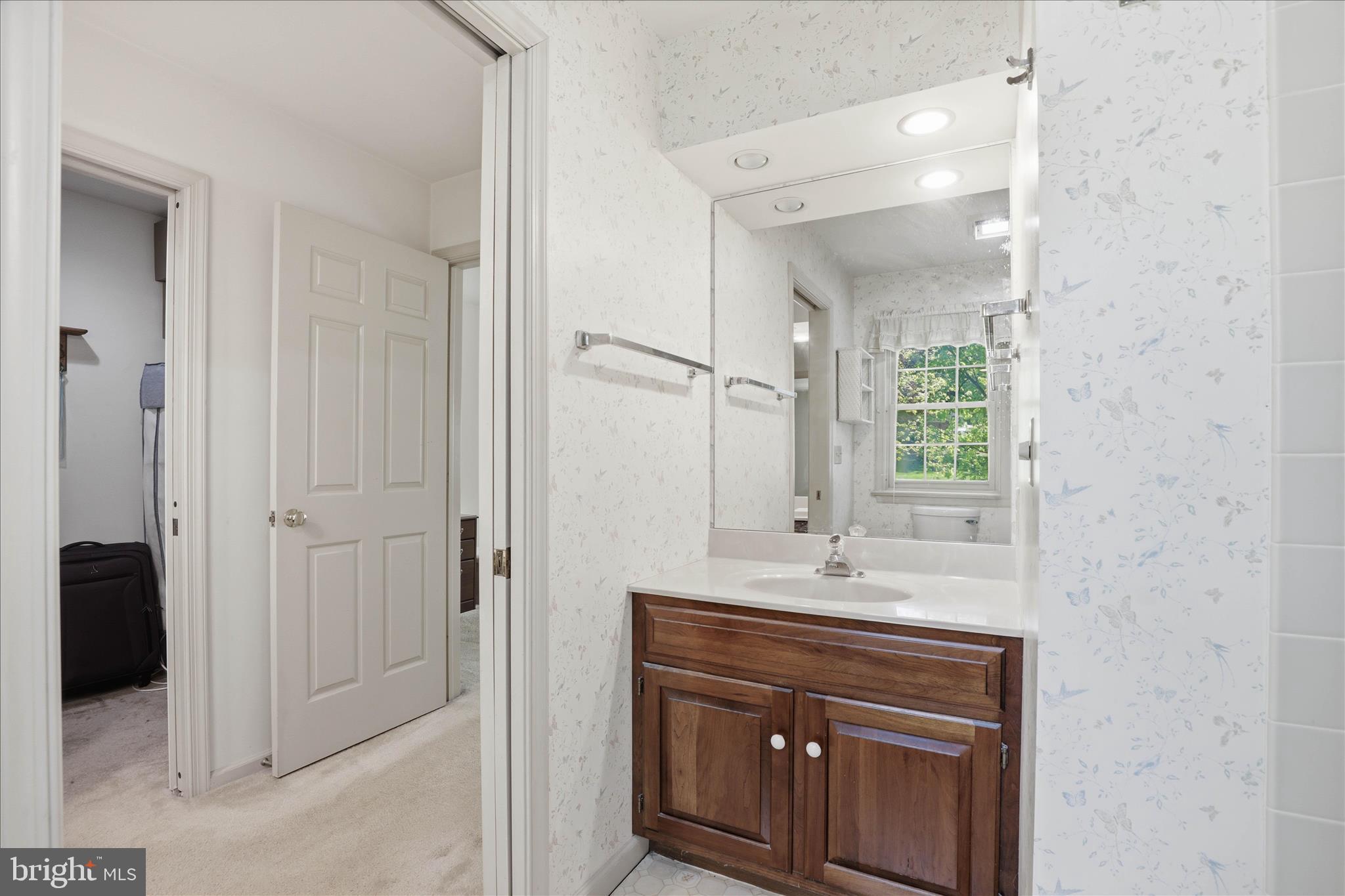 GLENBROOK - Residential