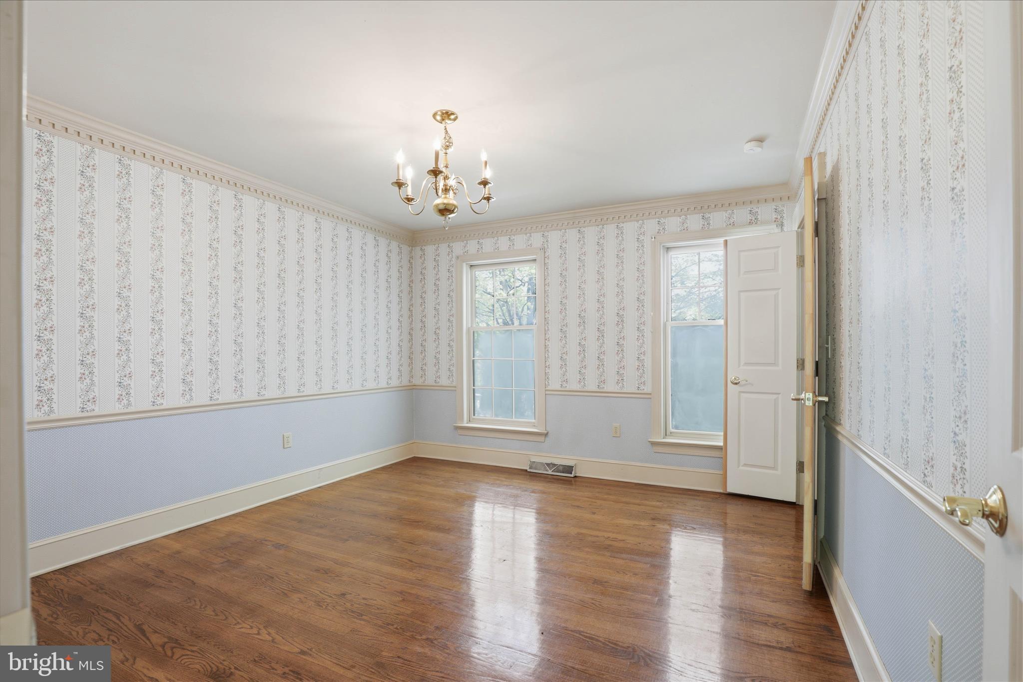 GLENBROOK - Residential