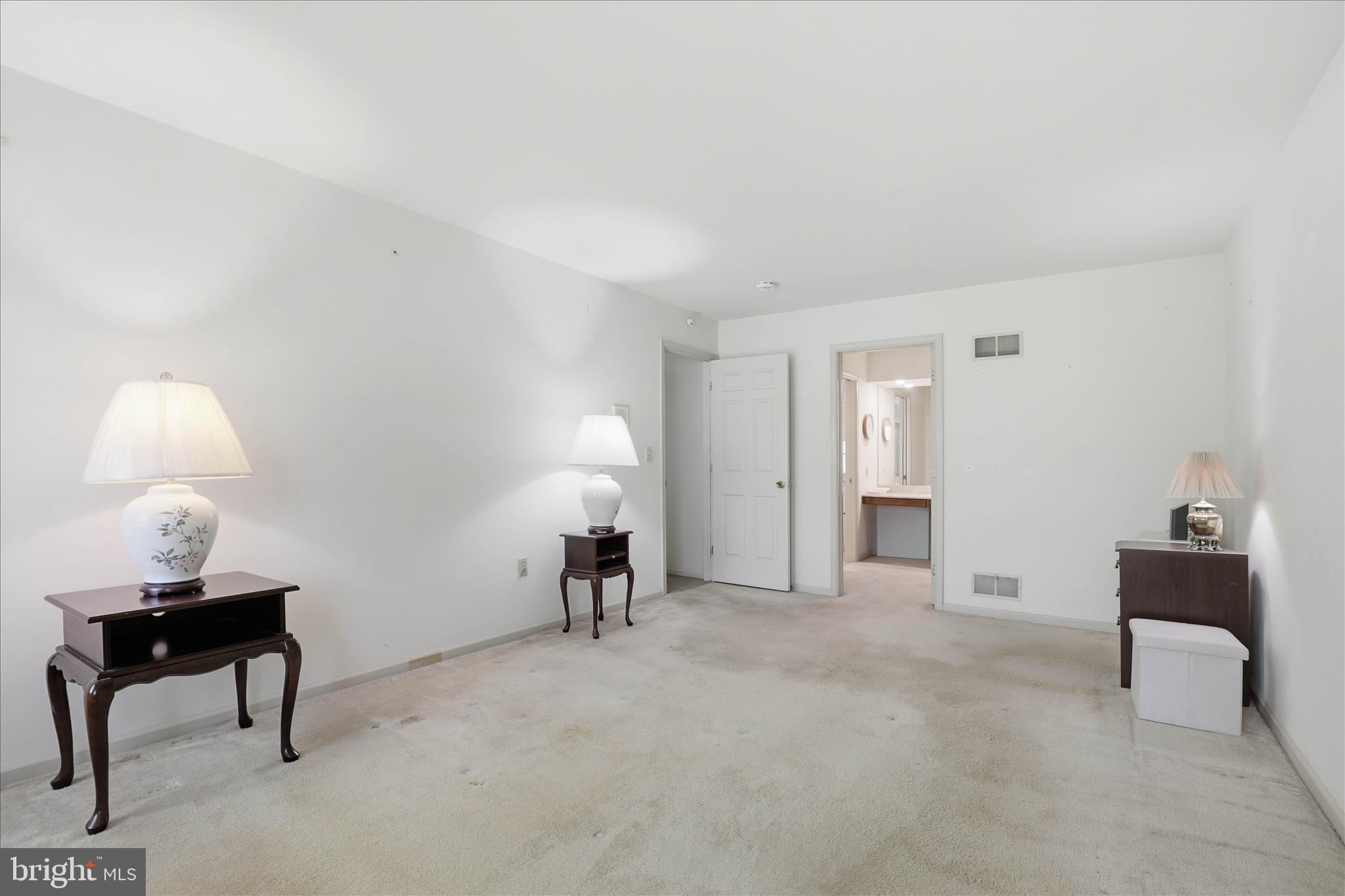 GLENBROOK - Residential