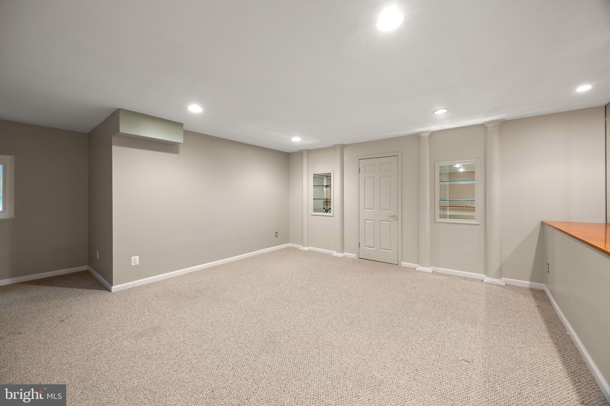 RIVA TRACE - Residential