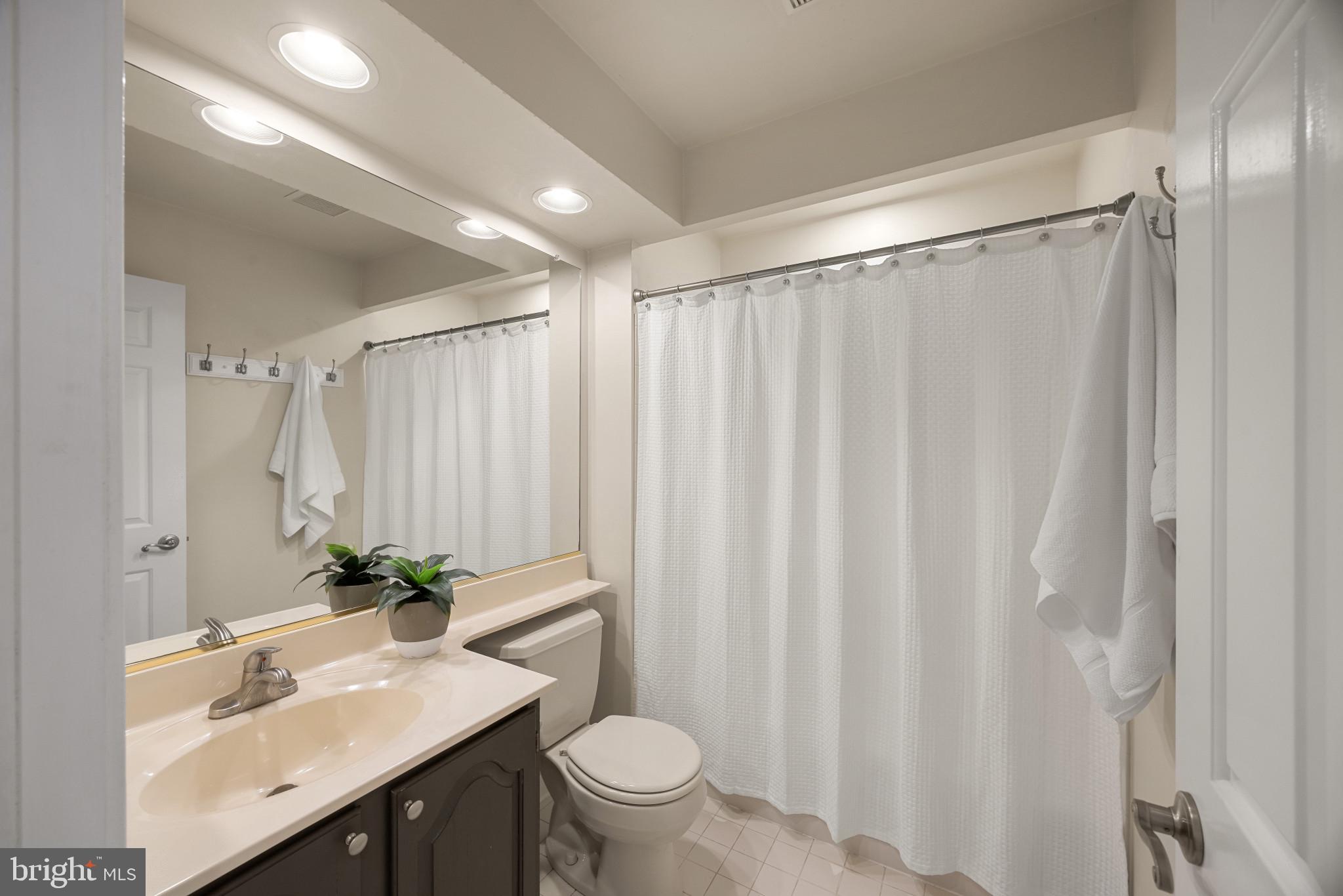 RIVA TRACE - Residential