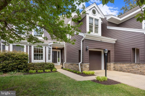 Townhouse For Sale - 130 Summer Village Drive<br/> ANNAPOLIS, MD 21401