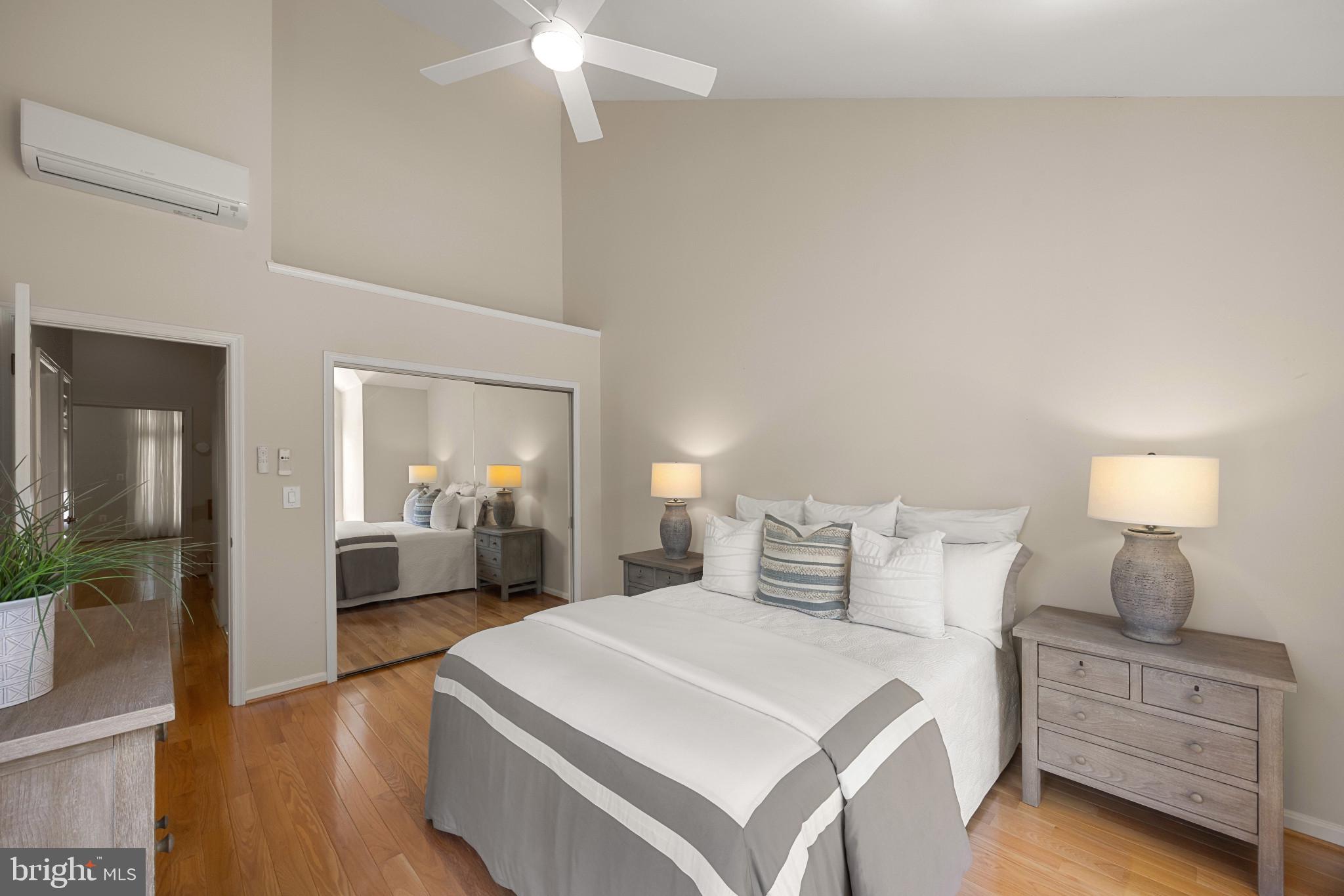 RIVA TRACE - Residential