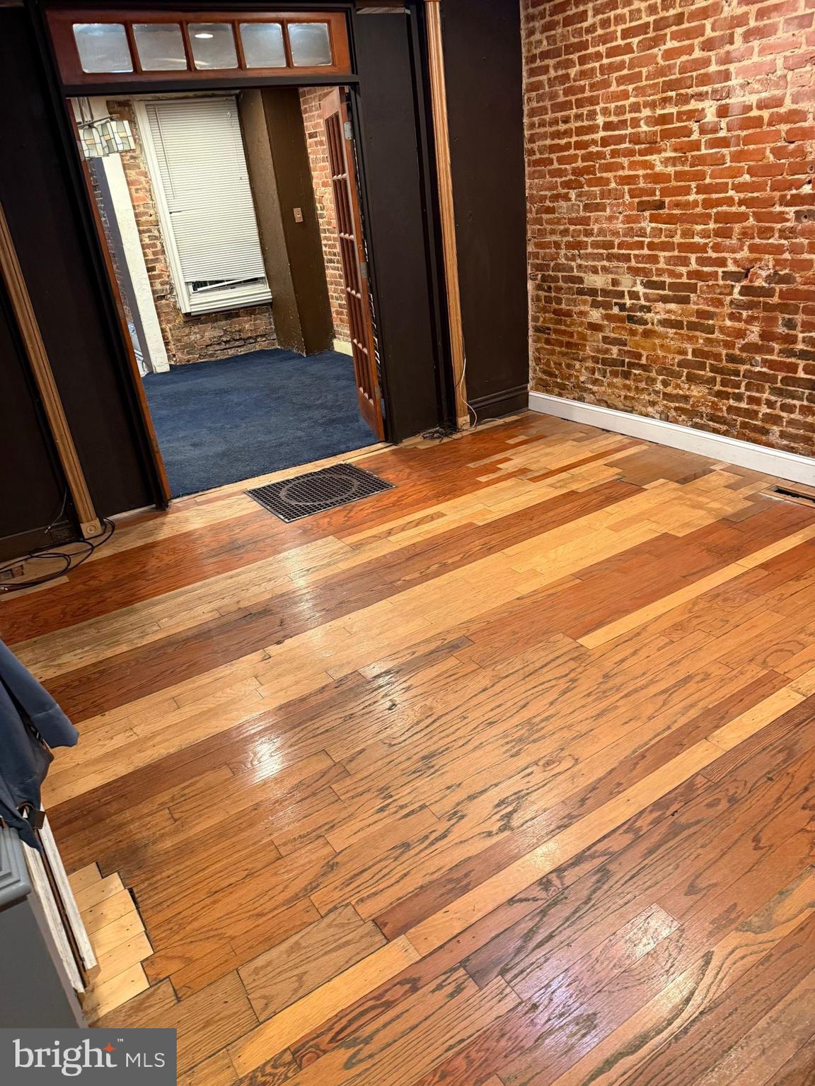 1210 N CURLEY STREET