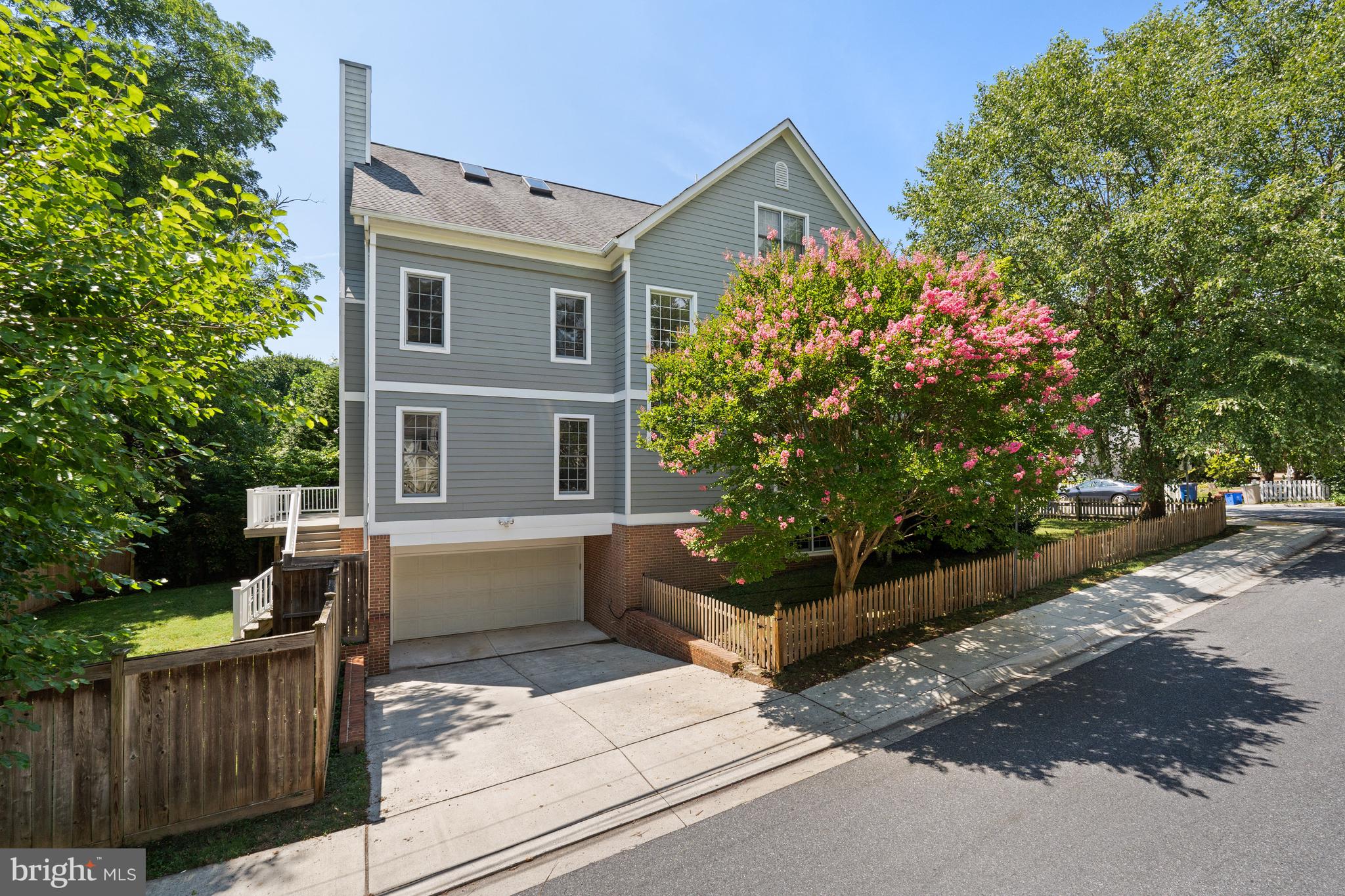 WEST CHEVY CHASE HEIGHTS - Residential