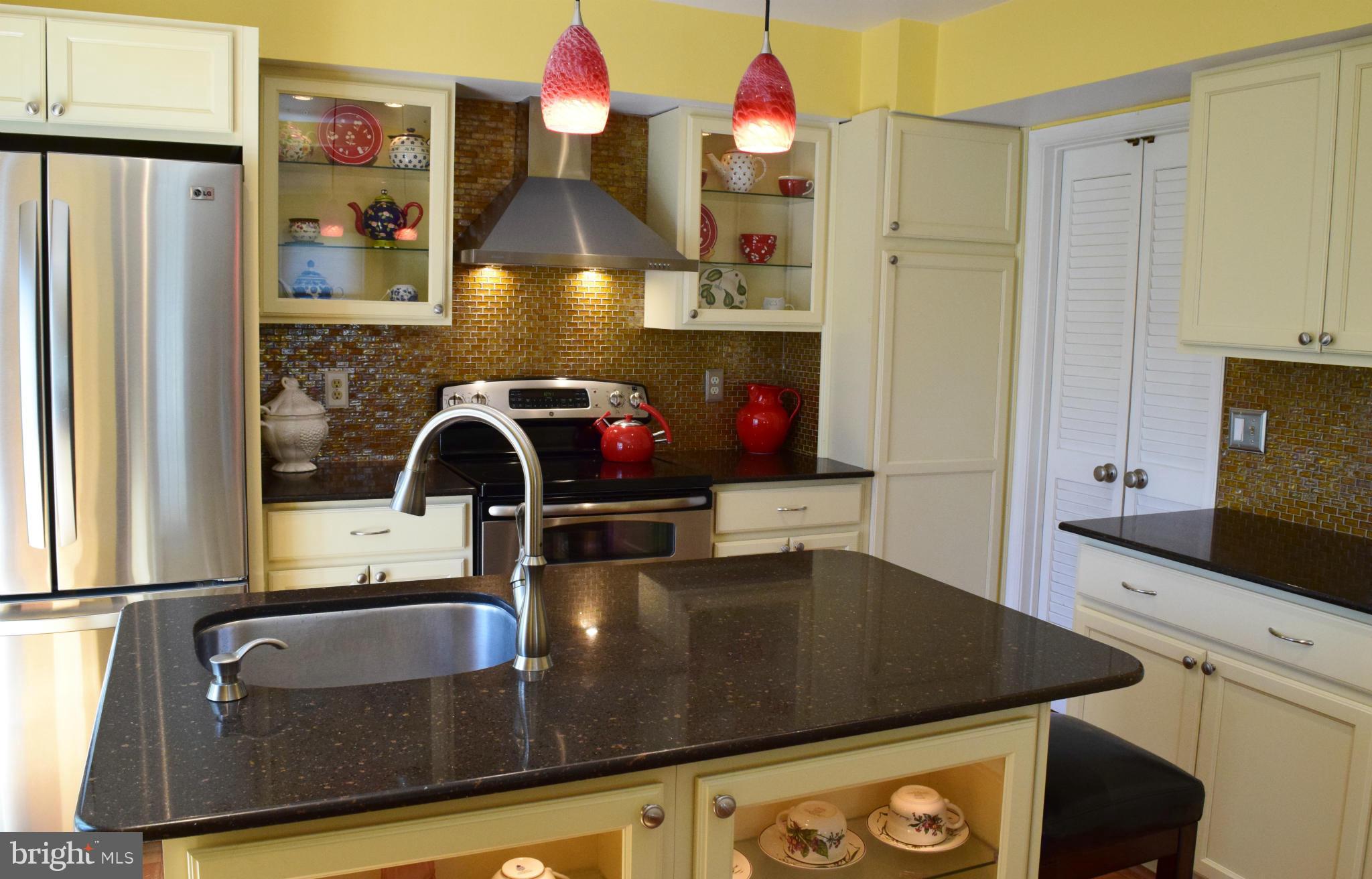 BURKE VILLAGE - Residential