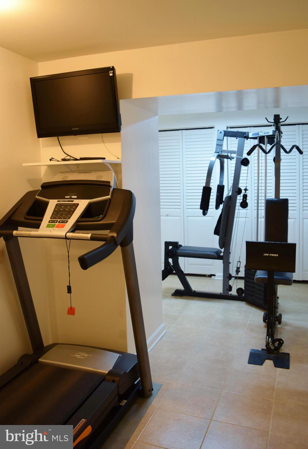 BURKE VILLAGE - Residential