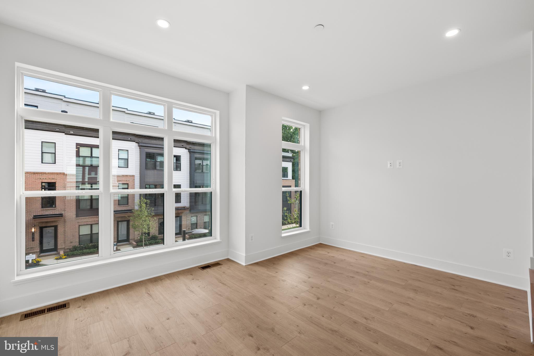 2009 TYSONS RIDGELINE ROAD