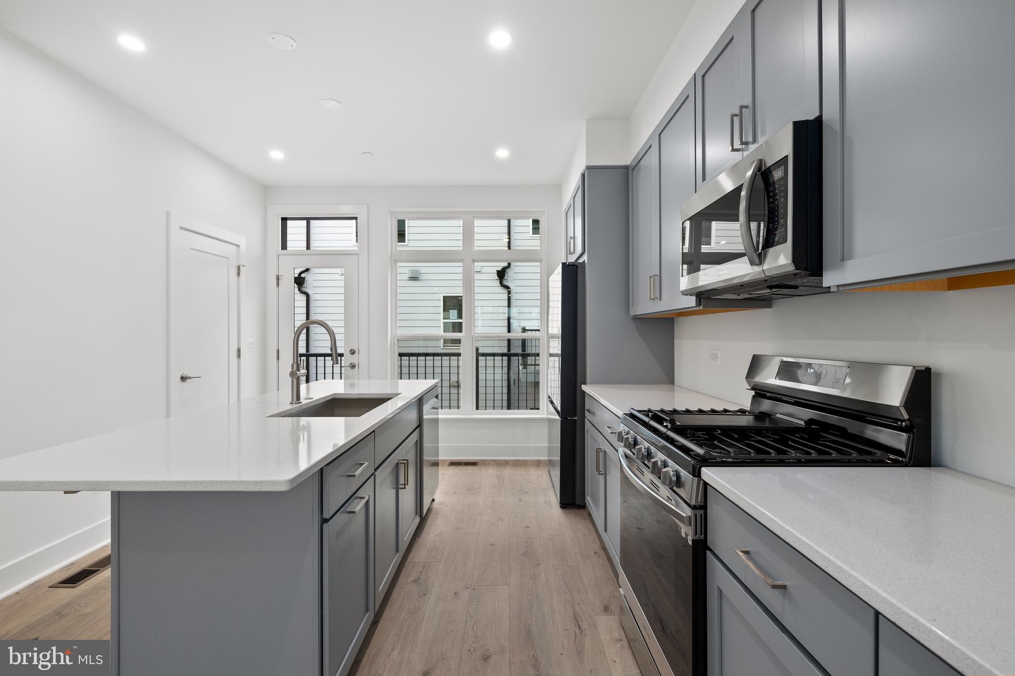 2009 TYSONS RIDGELINE ROAD