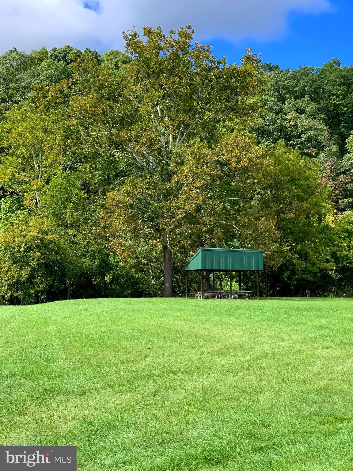 GRANT ACRES ESTATES - Residential