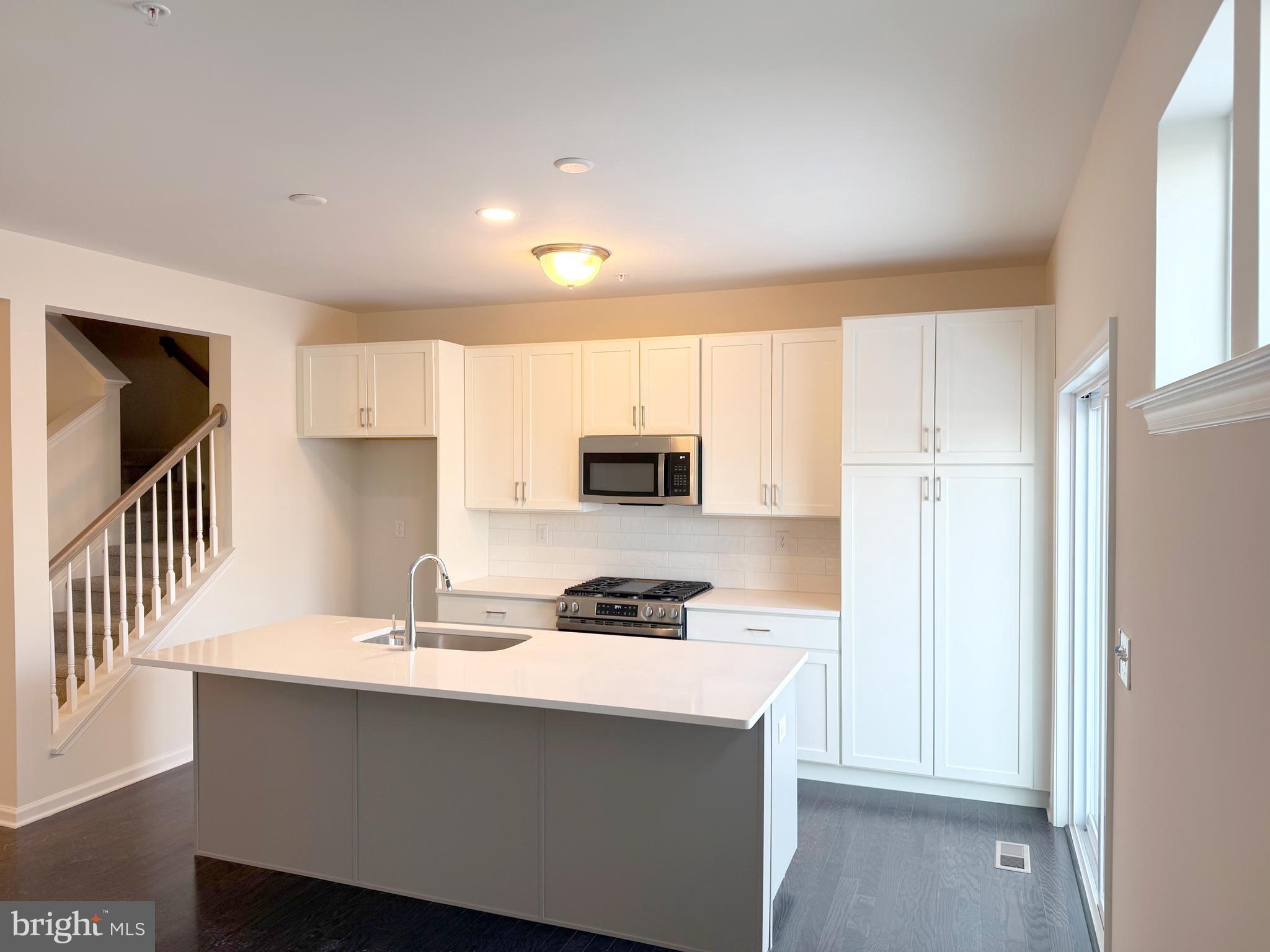 THE FIELDS AT JACOBS WAY - Residential