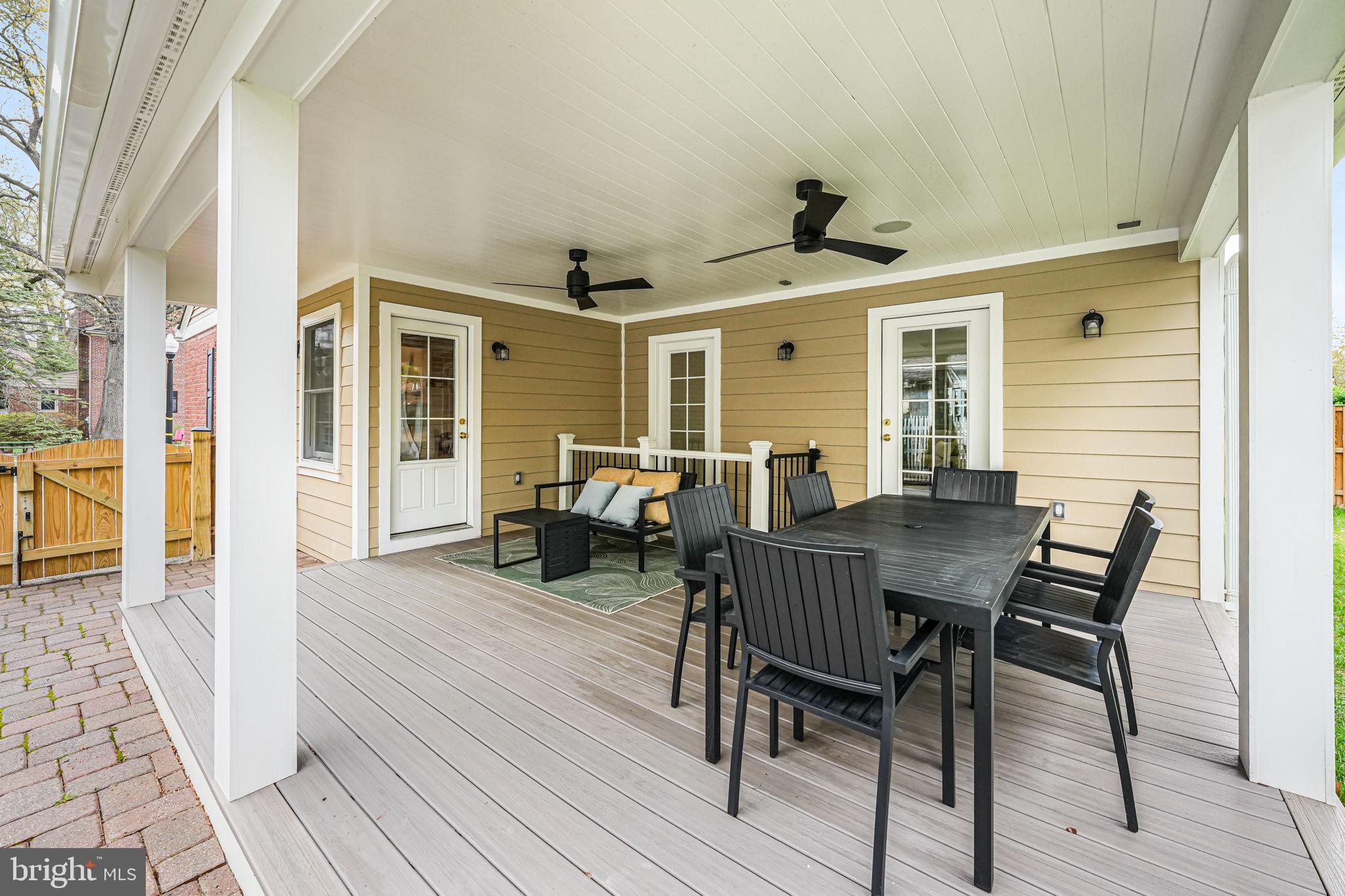 ARLINGTON HEIGHTS - Residential