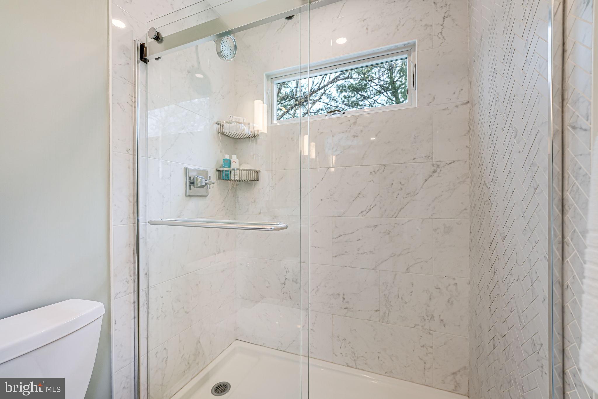 ARLINGTON HEIGHTS - Residential