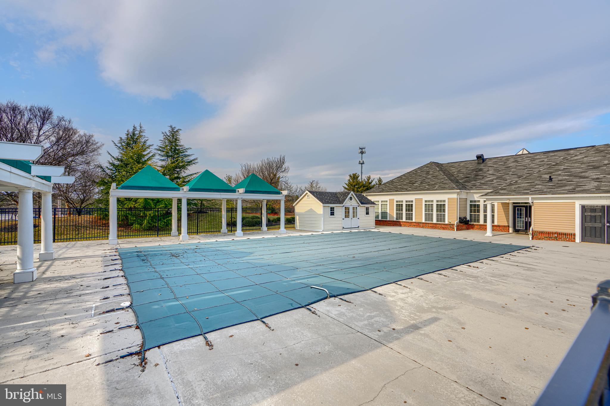 GATHERINGS AT FOREST GLEN - Residential