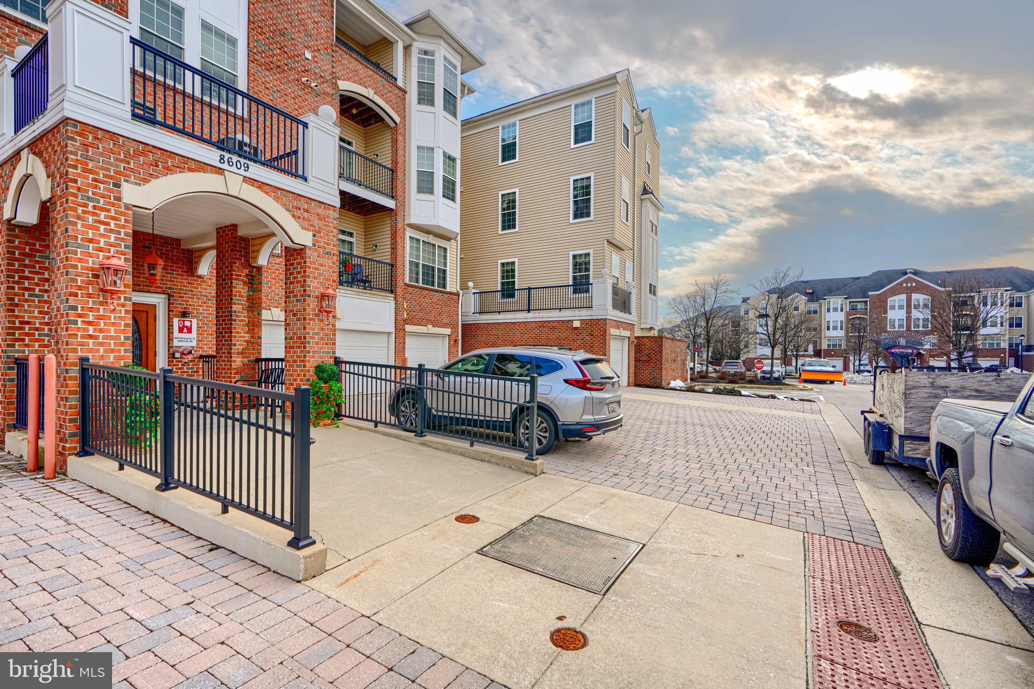 GATHERINGS AT FOREST GLEN - Residential