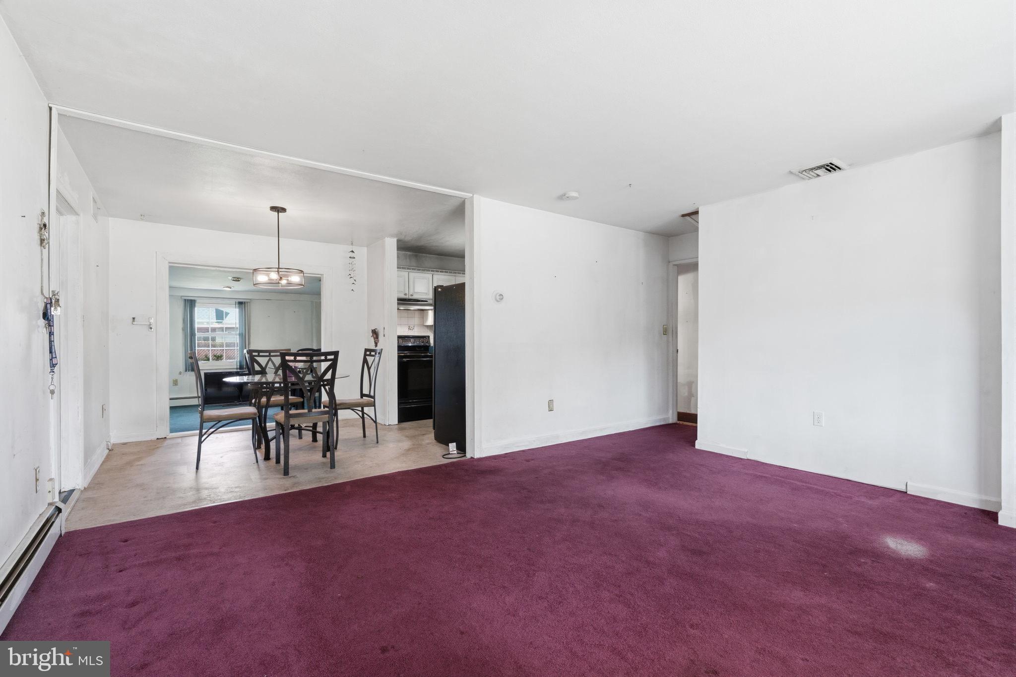INDIAN CREEK - Residential