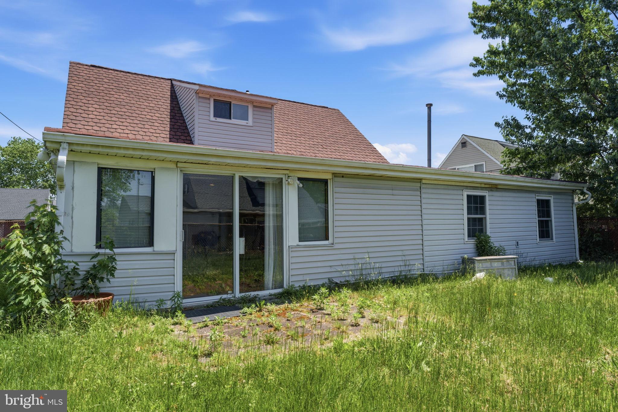 INDIAN CREEK - Residential