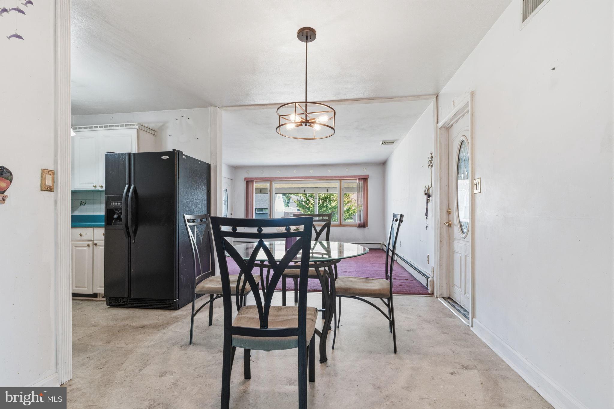 INDIAN CREEK - Residential