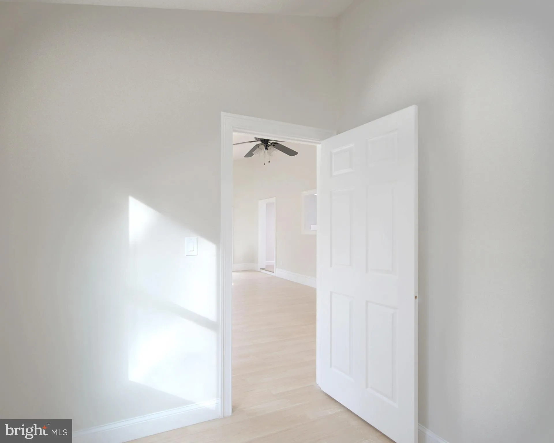 Millville, New Jersey 08332, United States, 3 Bedrooms Bedrooms, ,2 BathroomsBathrooms,Residential,Pending,21827