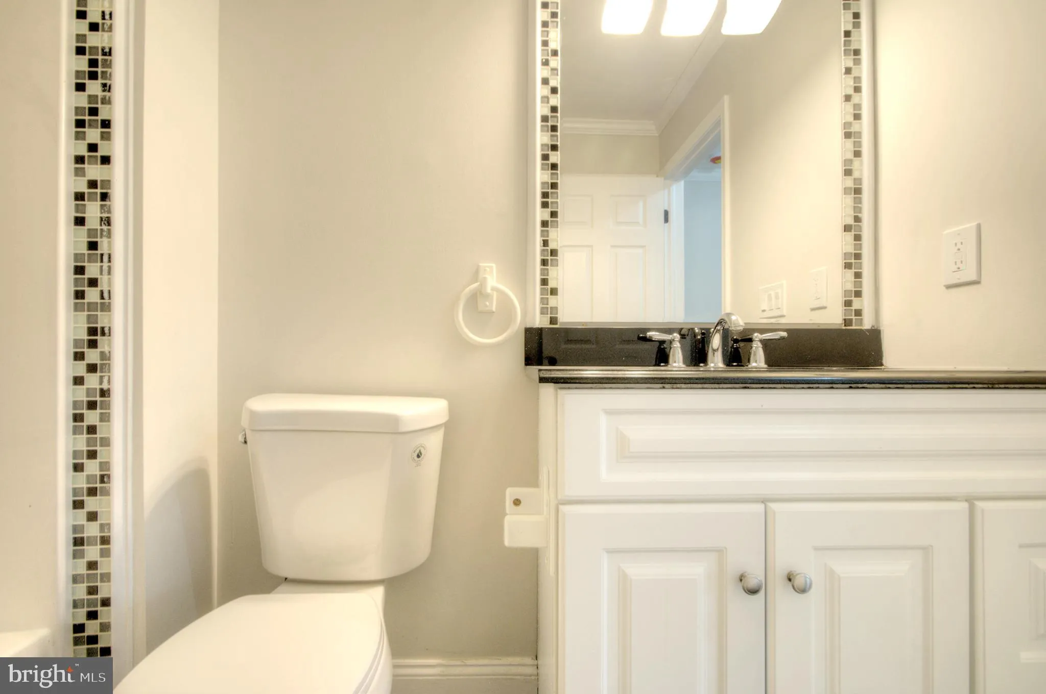 Millville, New Jersey 08332, United States, 3 Bedrooms Bedrooms, ,2 BathroomsBathrooms,Residential,Pending,21827